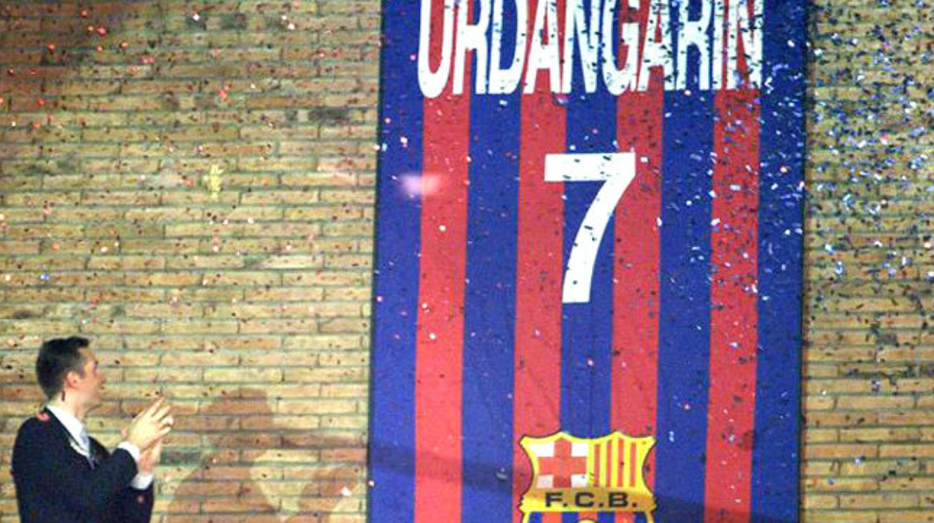 ¿Debería el Barça dejar de rendir homenaje a Urdangarin?